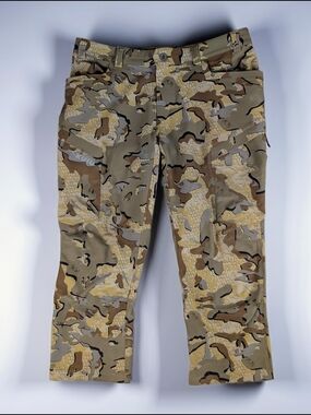 KUIU Attack Hunting Pants Men's 40X28 Valo Camo DWR Primeflex Makspec